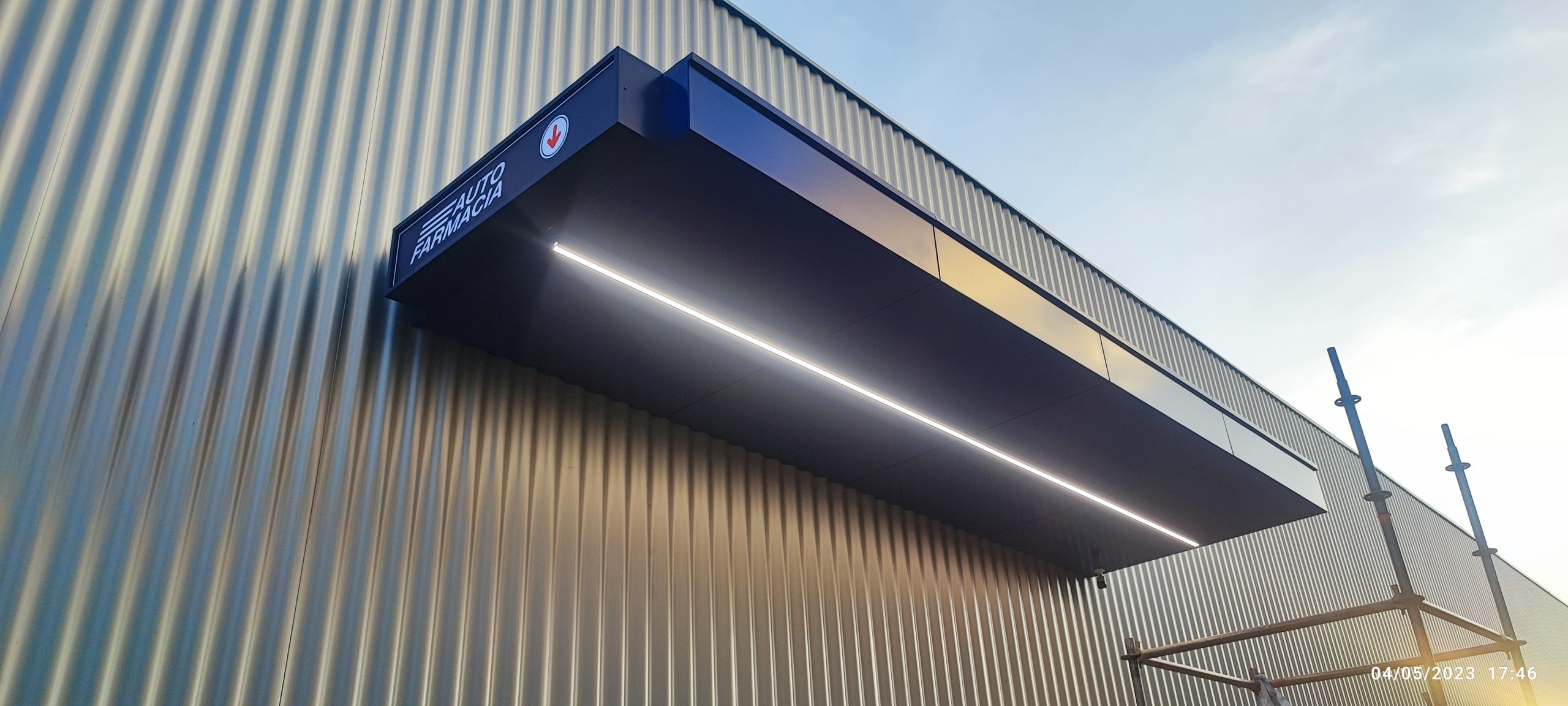 FACHADAS Y REVESTIMIENTOS